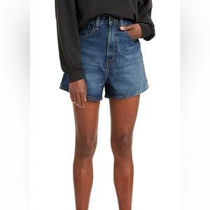 NWOT Levi’s High Waist Shorts